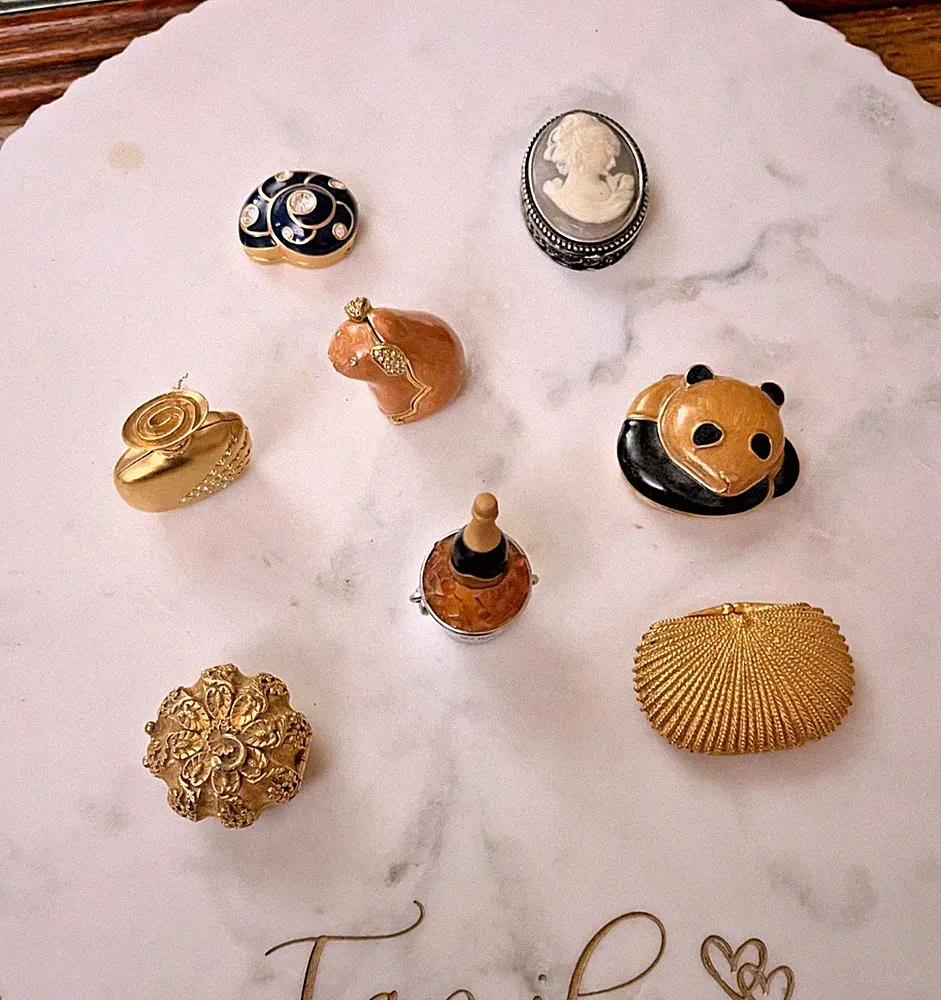 8 Estee Lauder Solid Perfume Compacts