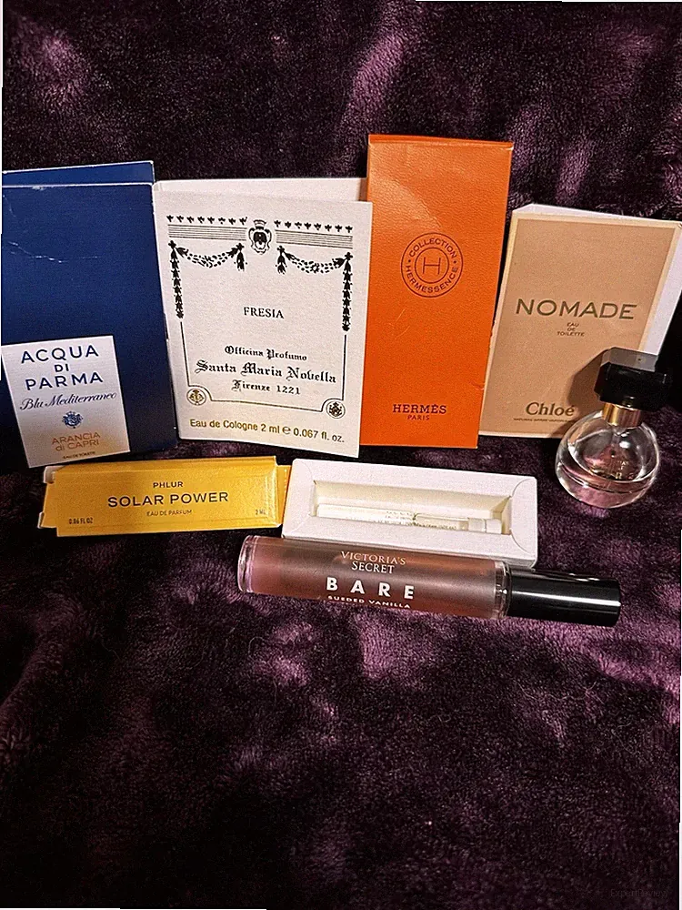 Perfume sample lot of 8